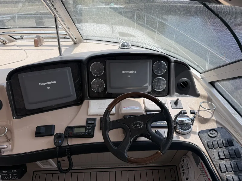 Slide: The Image of Sea Ray Sundancer 2008 - 7