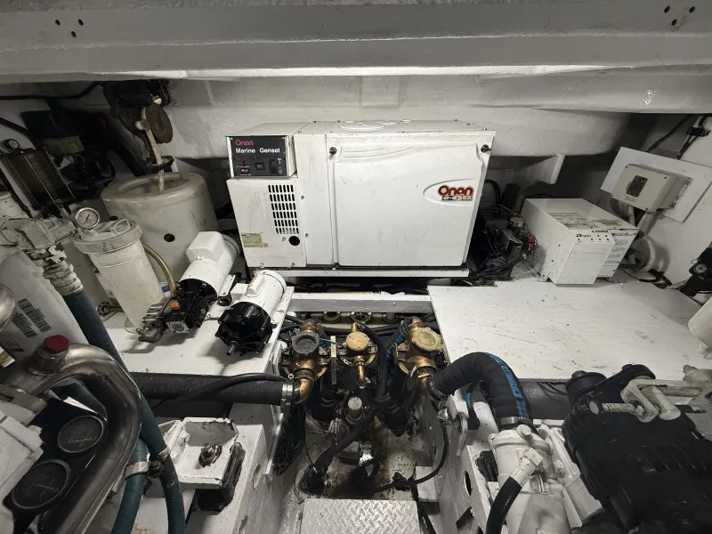 Slide: The Image of Sea Ray Sundancer 2008 - 19