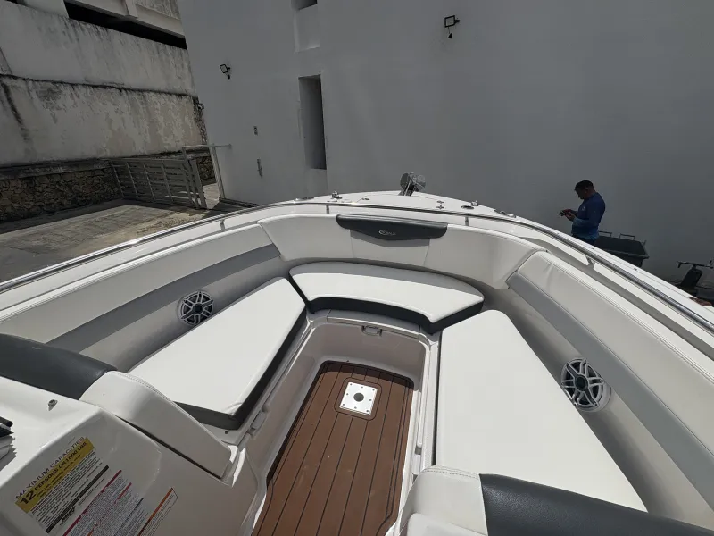Slide: The Image of Robalo DUAL CONSOLES 2022 - 15