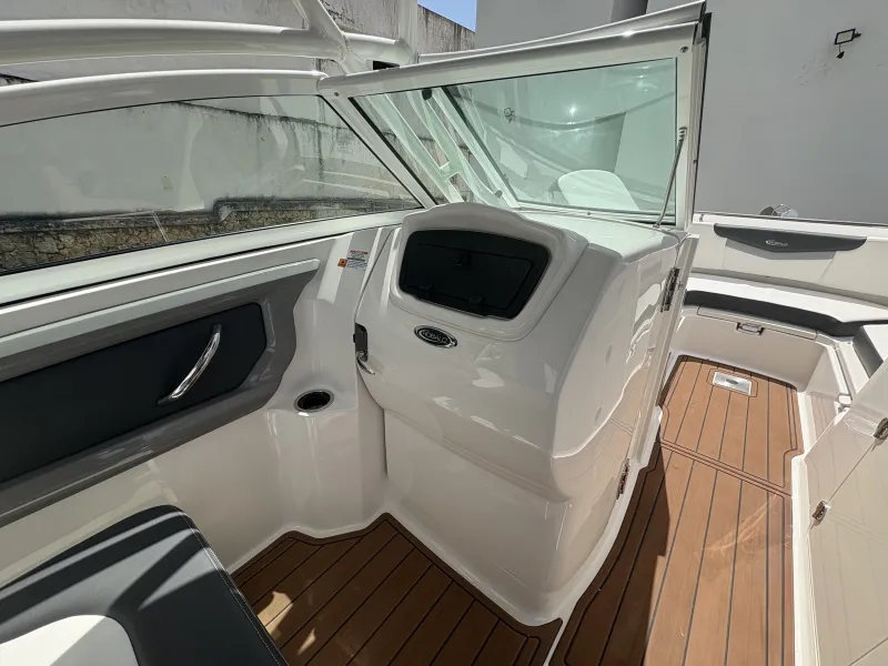 Slide: The Image of Robalo DUAL CONSOLES 2022 - 13