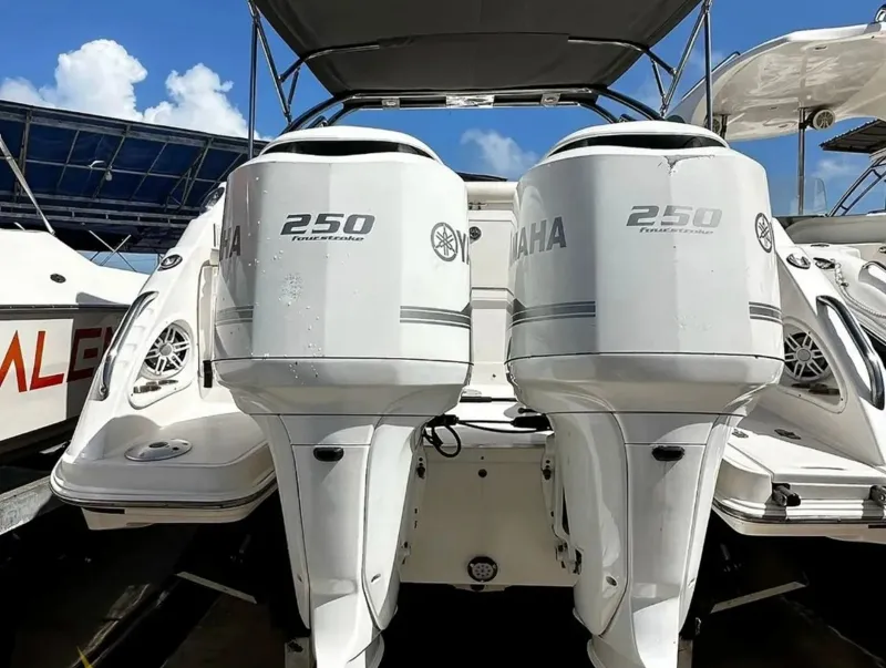 Slide: The Image of Intermarine Avanti 2012 - 3