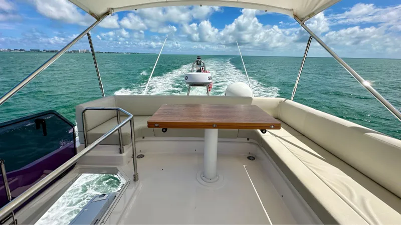 Slide: The Image of Ferretti 500 2022 - 9