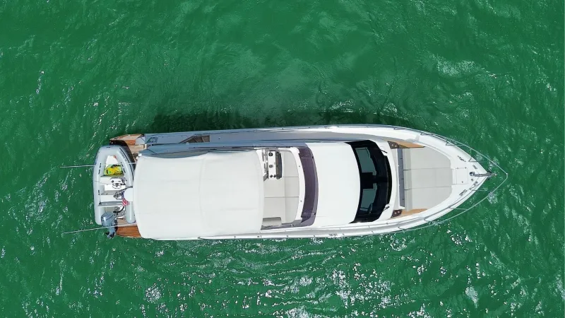 Slide: The Image of Ferretti 500 2022 - 5