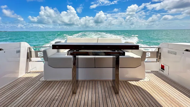 Slide: The Image of Ferretti 500 2022 - 11