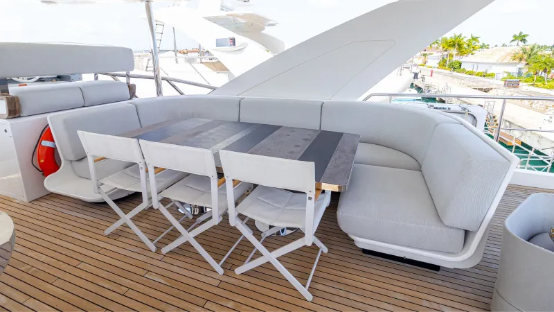 Slide: The Image of Azimut Grande 27 Metri 87 2018 - 12