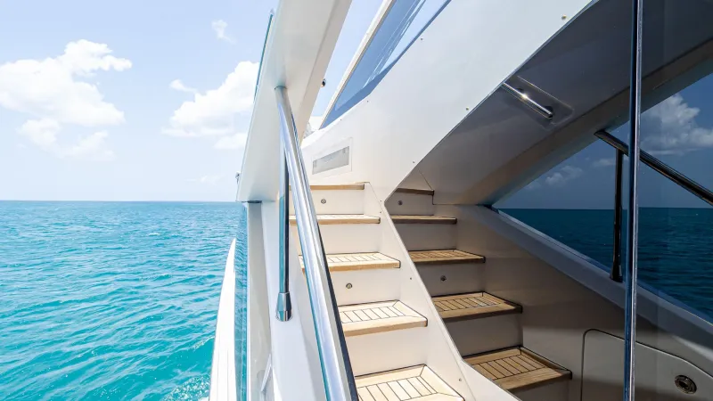 Slide: The Image of Azimut Grande 27 Metri 87 2018 - 35