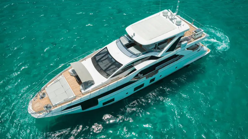 Slide: The Image of Azimut Grande 27 Metri 87 2018 - 2
