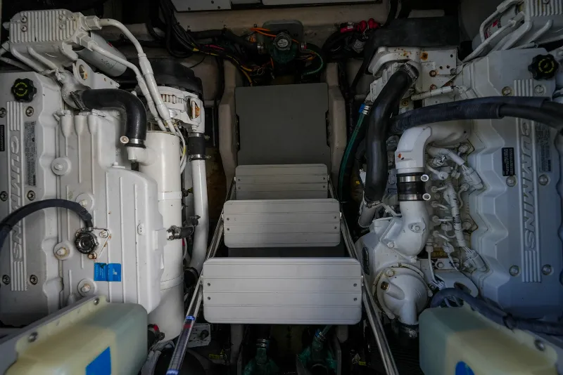 Slide: The Image of Meridian 441 Sedan 2012 - 61