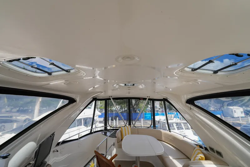 Slide: The Image of Meridian 441 Sedan 2012 - 25