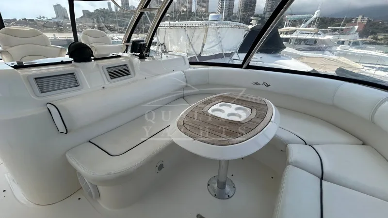 Slide: The Image of Sea Ray Sedan Bridge 2007 - 9