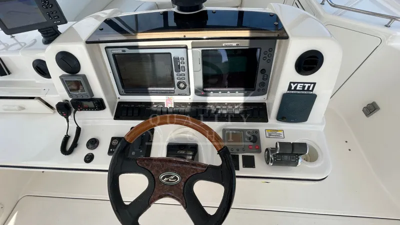 Slide: The Image of Sea Ray Sedan Bridge 2007 - 4