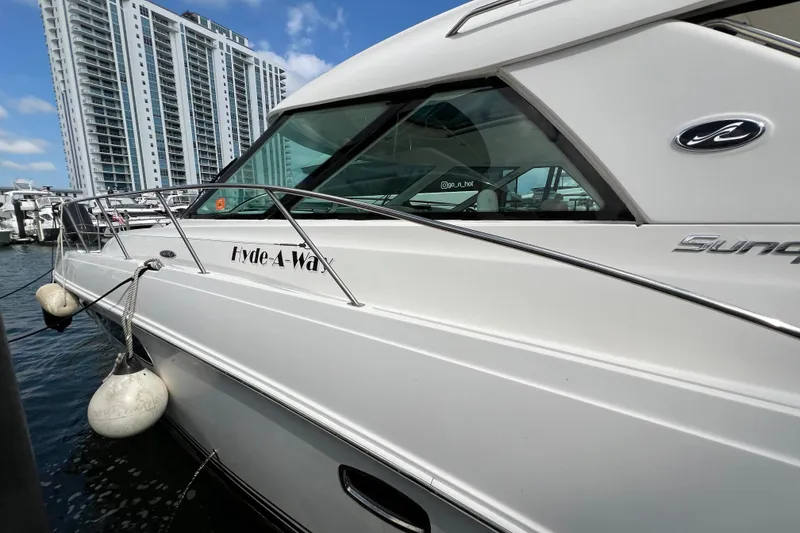 Slide: The Image of Sea Ray 450 Sundancer 2010 - 3