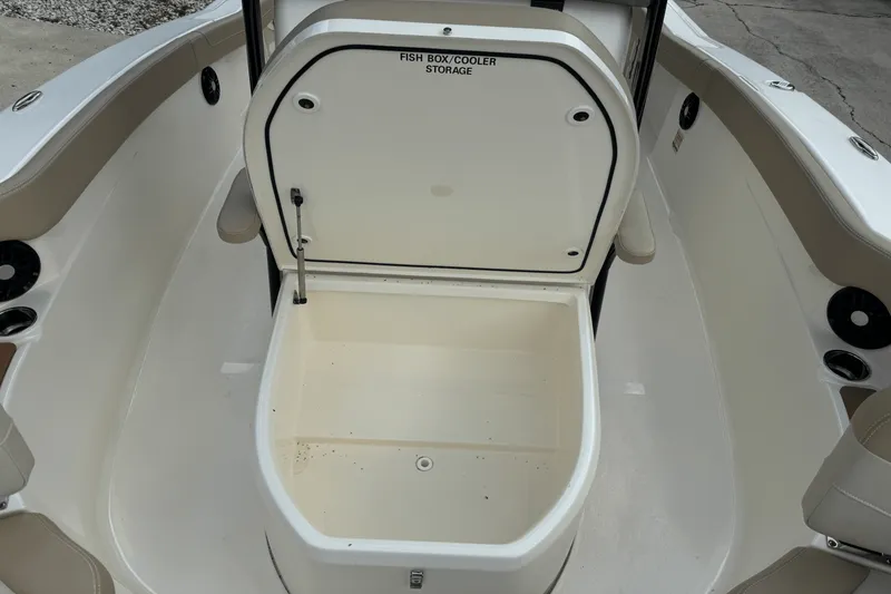 Slide: The Image of Scout 215 XSF 2025 - 13