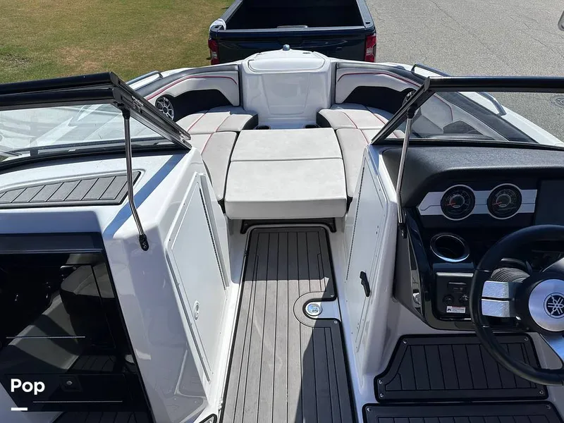 Slide: The Image of Yamaha 212 X 2018 - 14396568