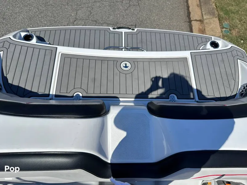 Slide: The Image of Yamaha 212 X 2018 - 14396638