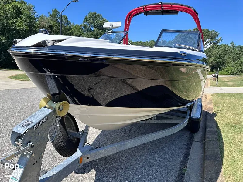 Slide: The Image of Yamaha 212 X 2018 - 14396647