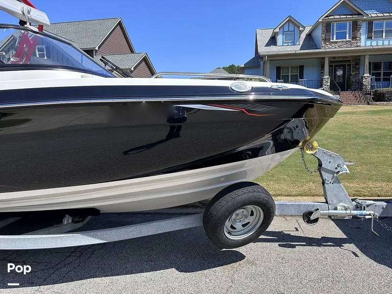 Slide: The Image of Yamaha 212 X 2018 - 14496840