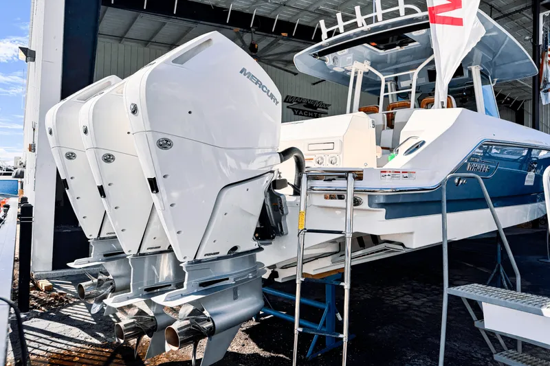 Slide: The Image of Boston Whaler 360 Outrage 2025 - 10