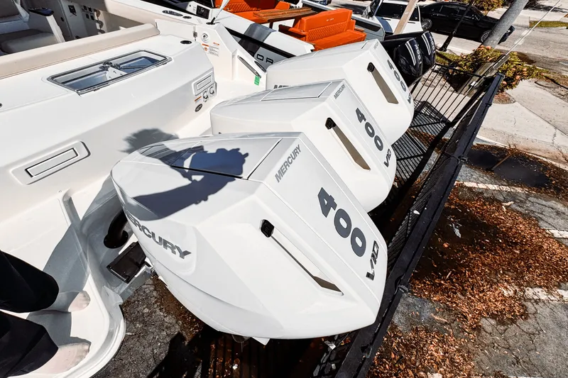 Slide: The Image of Boston Whaler 360 Outrage 2025 - 11