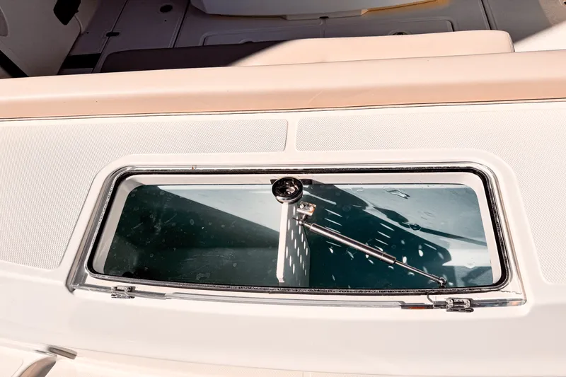 Slide: The Image of Boston Whaler 360 Outrage 2025 - 14