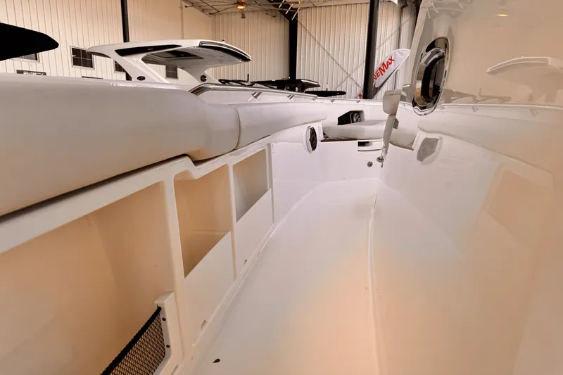 Slide: The Image of Boston Whaler 360 Outrage 2025 - 21