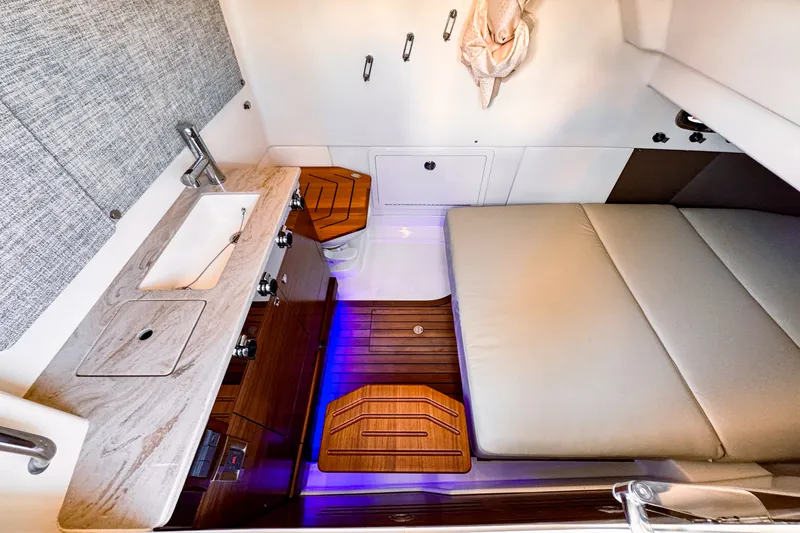 Slide: The Image of Boston Whaler 360 Outrage 2025 - 33