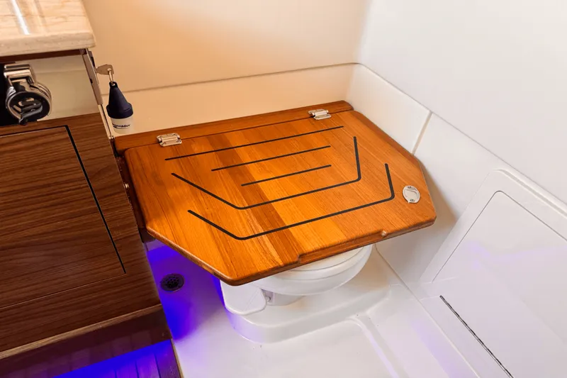 Slide: The Image of Boston Whaler 360 Outrage 2025 - 39