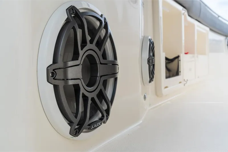 Slide: The Image of Boston Whaler 360 Outrage 2025 - 54