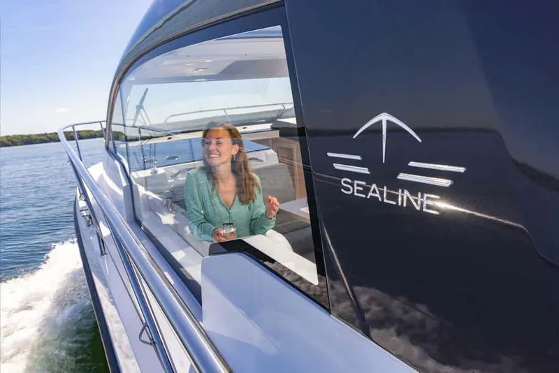 Slide: The Image of Sealine C335 2026 - 17