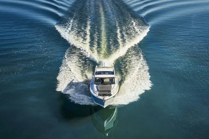 Slide: The Image of Sealine C335 2026 - 4