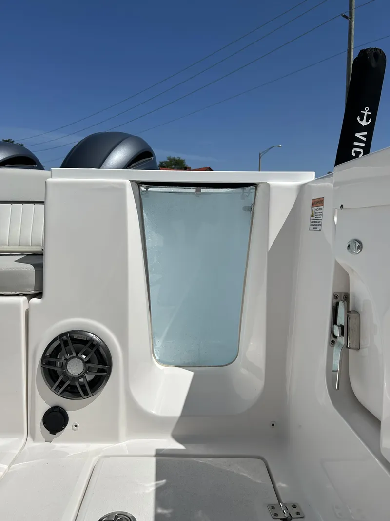 Slide: The Image of Sea Fox 268 commander 2022 - 9
