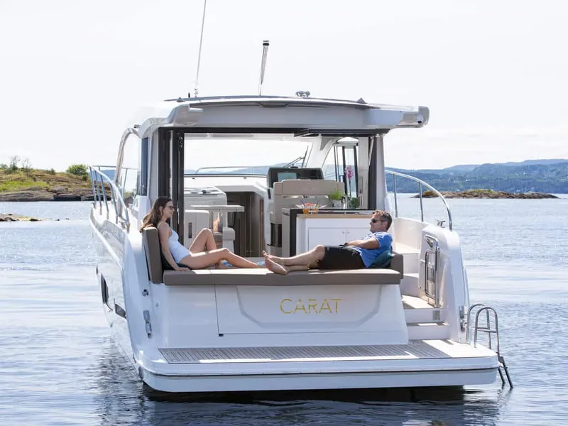 Slide: The Image of Sealine C390 2026 - 7