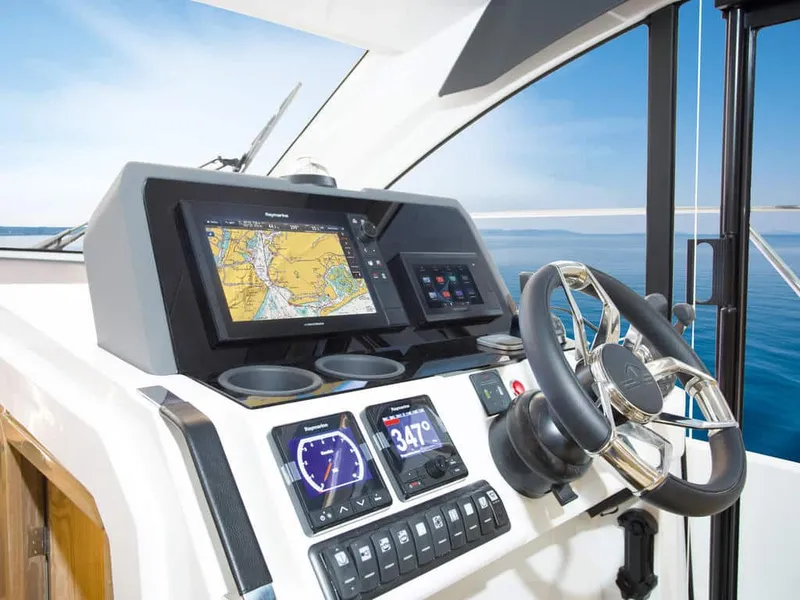 Slide: The Image of Sealine C390 2026 - 13