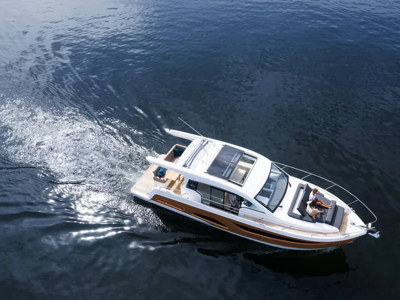 Slide: The Image of Sealine C390 2026 - 5