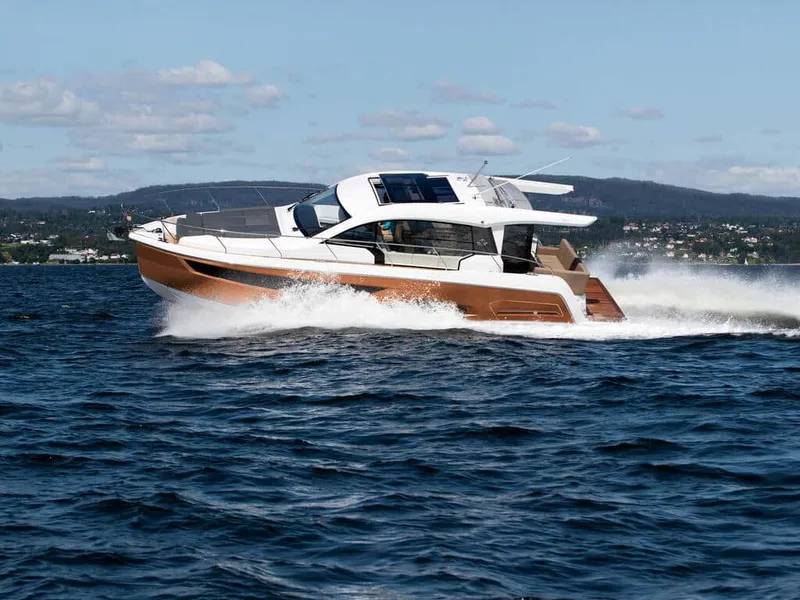 Slide: The Image of Sealine C390 2026 - 1