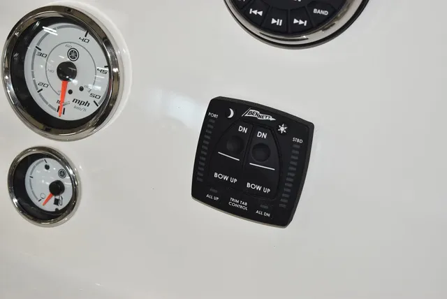 Slide: The Image of Key West Boats 189 FS W/ T-Top 2024 - 32