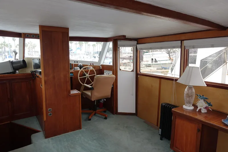 Slide: The Image of Pacifica 48 Sedan Sportfisher 1972 - 15