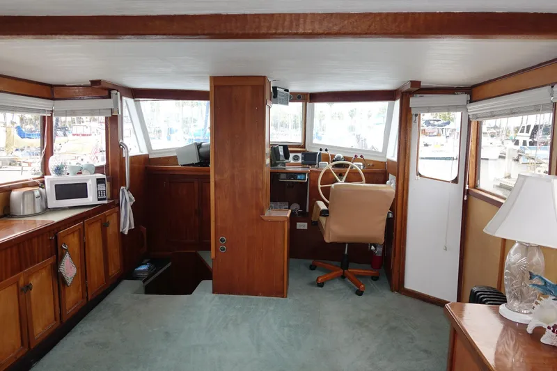 Slide: The Image of Pacifica 48 Sedan Sportfisher 1972 - 14