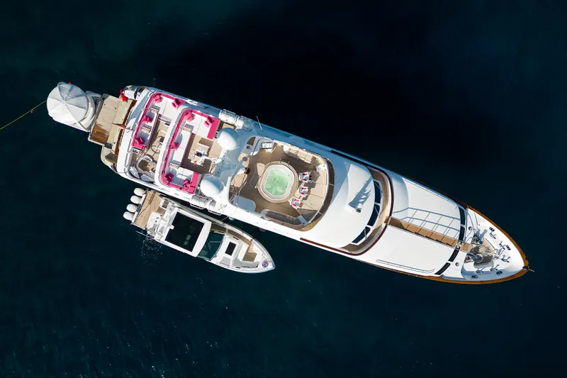 Slide: The Image of Benetti 120 2008 - 26