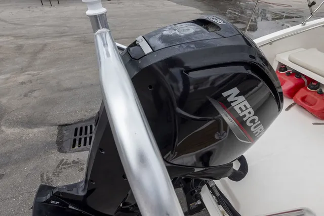 Slide: The Image of Boston Whaler 16 SUPER SPORT 2021 - 15