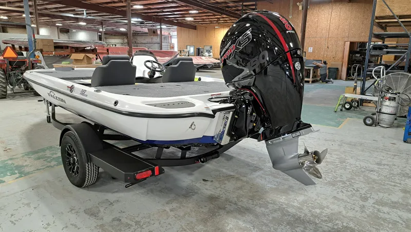 Slide: The Image of Falcon Boats 18 Freedom 2025 - 7