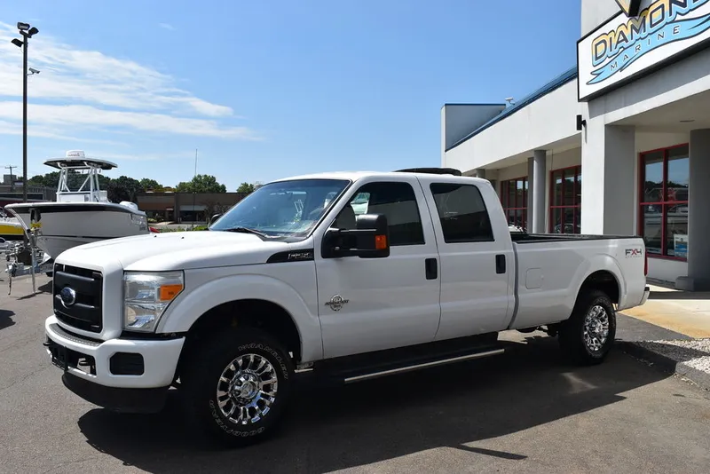 The Image of Ford F-250 XLT 2015 - 0
