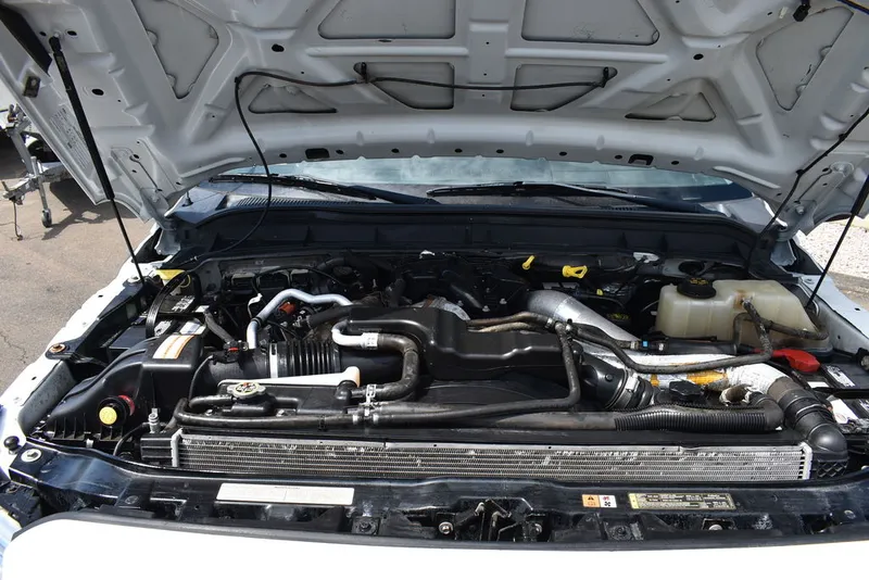 Slide: The Image of Ford F-250 XLT 2015 - 36