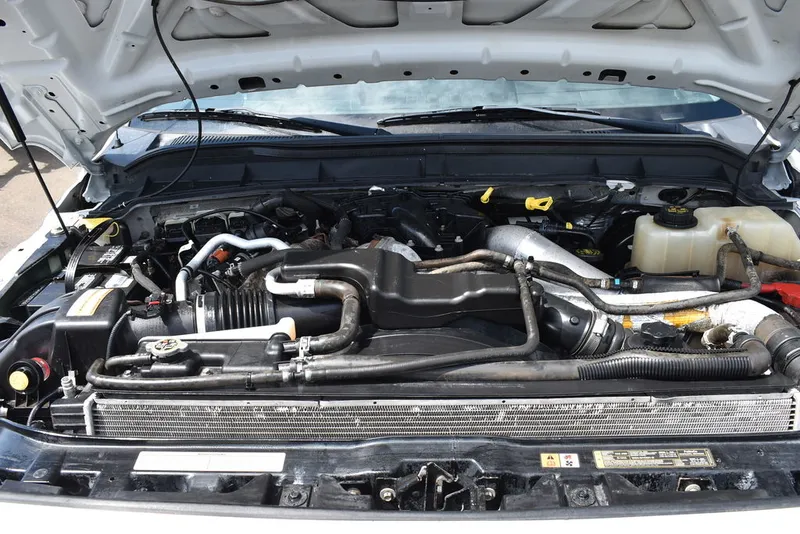 Slide: The Image of Ford F-250 XLT 2015 - 38