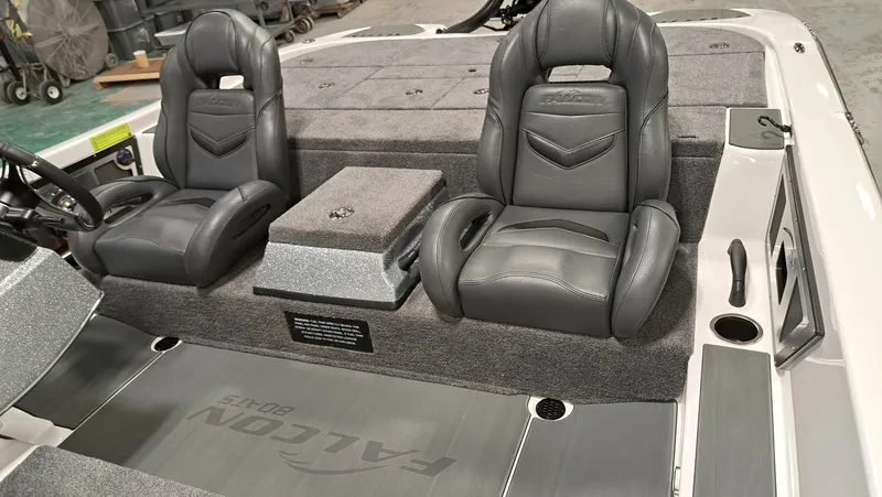 Slide: The Image of Falcon Boats 20TE 2025 - 3