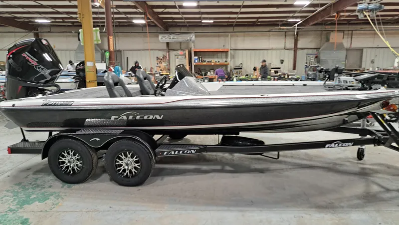Slide: The Image of Falcon Boats 20TE 2025 - 6