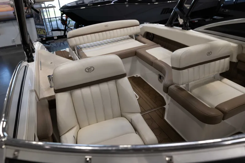 Slide: The Image of Cobalt Boats 26 SD 2012 - 24