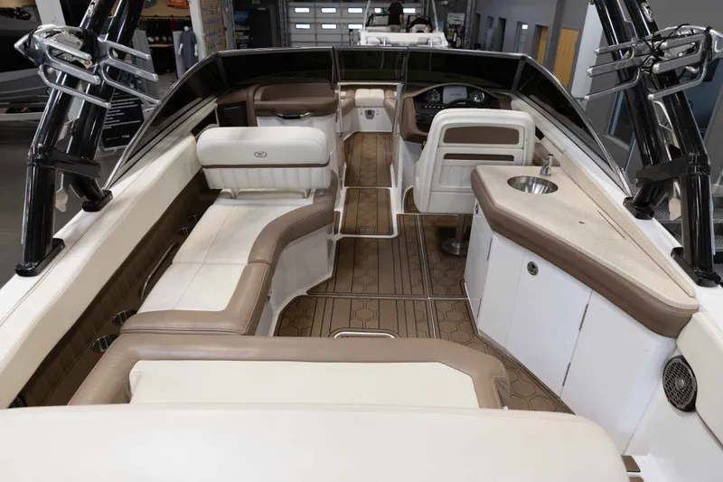 Slide: The Image of Cobalt Boats 26 SD 2012 - 11