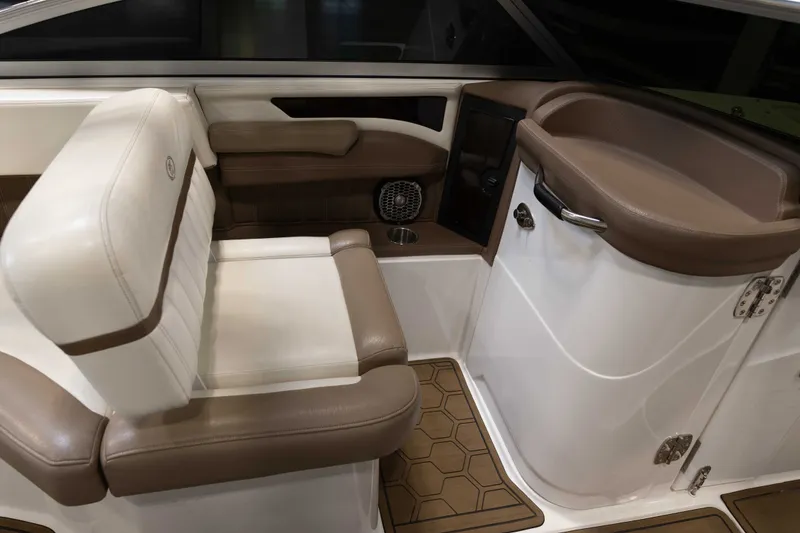Slide: The Image of Cobalt Boats 26 SD 2012 - 18
