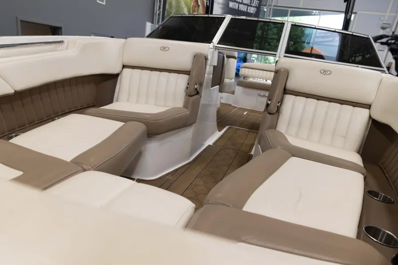 Slide: The Image of Cobalt Boats 26 SD 2012 - 8